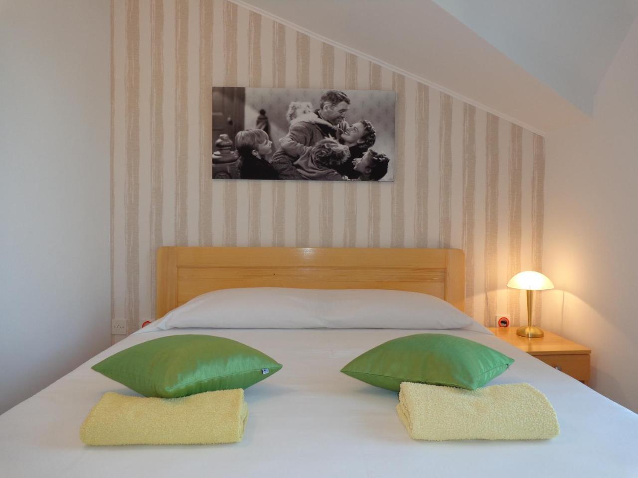 Hollywood Rooms Свети Петър Екстериор снимка