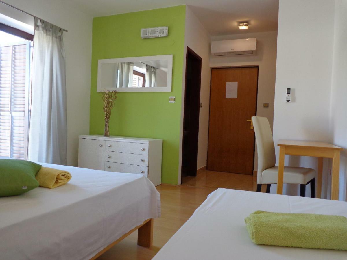 Hollywood Rooms Свети Петър Екстериор снимка